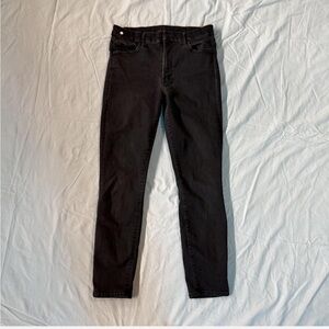 MOTHER High Waisted Looker Crop Jeans in Black